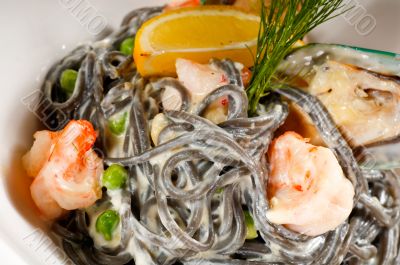 seafood black spaghetti