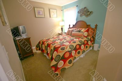 Queen Bedroom