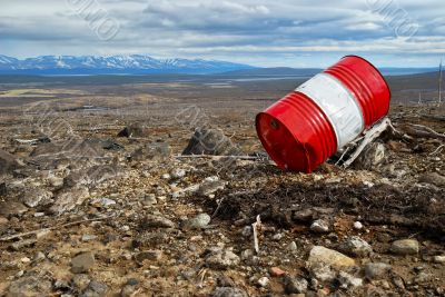 Metallic barrel