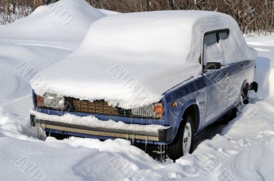 The car under a snow