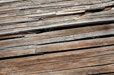 Cracks on the Wood