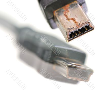 Old mini-USB connector