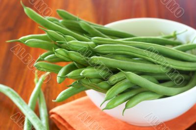 Green beans in a bowl