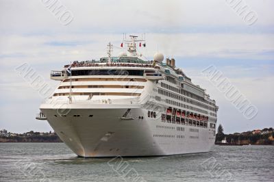 luxury white cruise ship