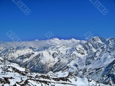 Clouds over the mountans