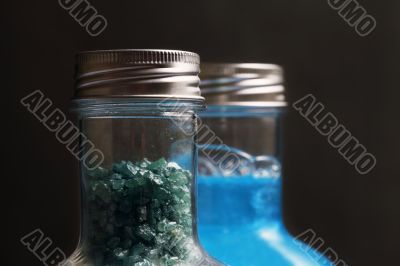 Shampoo and salt for baths