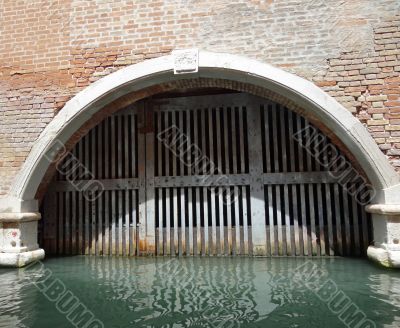 venetian old door