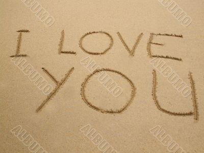I love You in the sand 