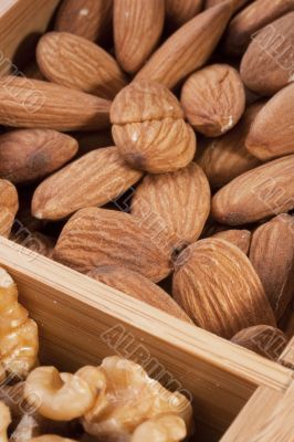 Nuts Almond