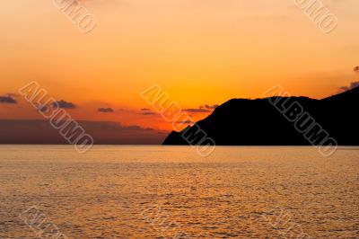 Sunset behind the mountains
