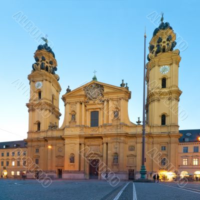 Theatiener church