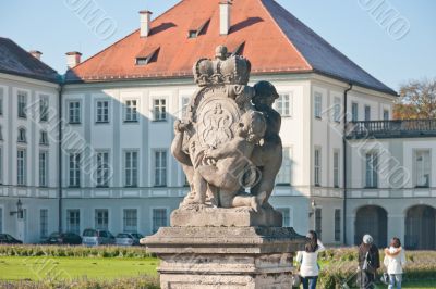Statue