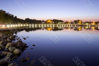 Wascana lake at night