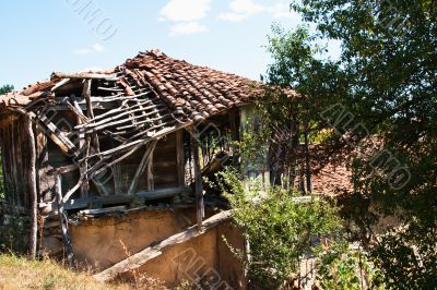 Ancient, Bulgaria, house, fall, broken, windows,
