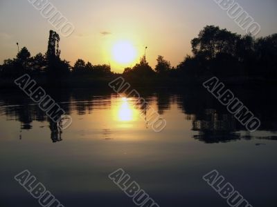 Sunset on the lake