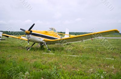  Light aircraft parked 