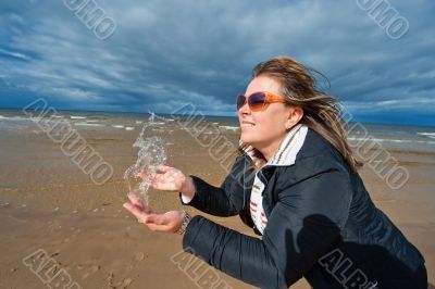 Adult woman at the sea