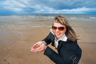 Adult woman at the sea