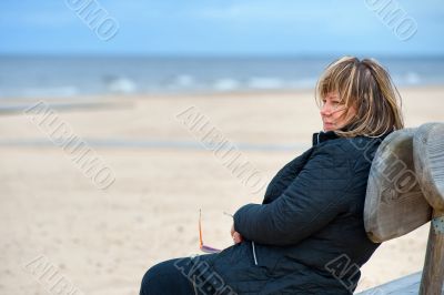 Adult woman at the sea