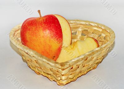  apples  