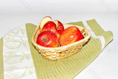  apples  
