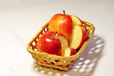  apples  