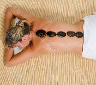  spa treatment on a bamboo mat