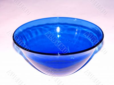 The blue dish over white