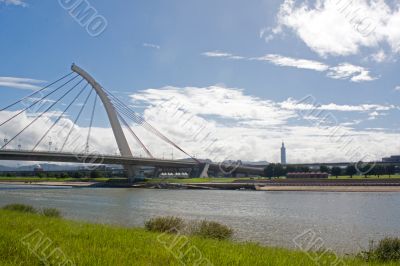 Dazhi Bridge over the Keelung River
