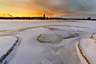 Wascana lake freezing
