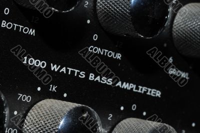 bass or guitar amplifier speaker