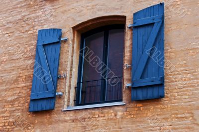 Window with shutters 