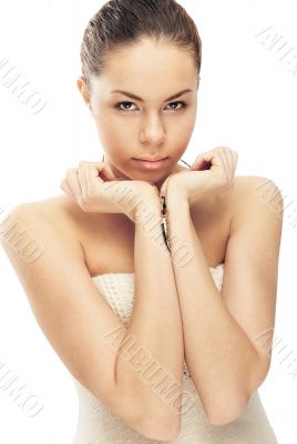 Pretty woman with wolftooth on necklace