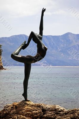 Statue of ballerina from Mogren