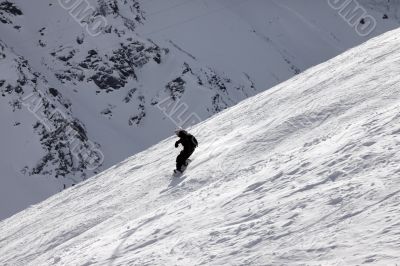 Snowboarder
