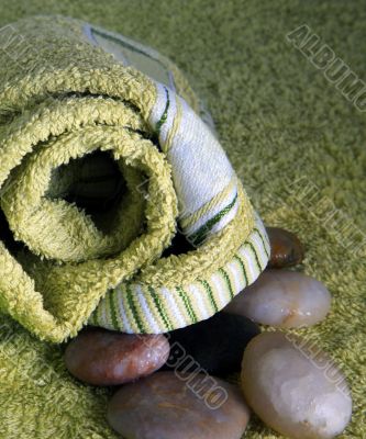 green towel