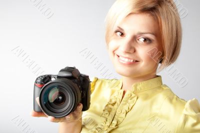 Girl-photographer