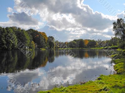 MÄras Pond in autumn