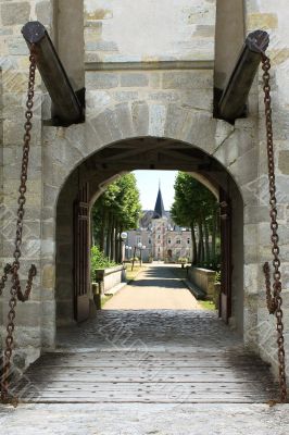 Bridge Castle