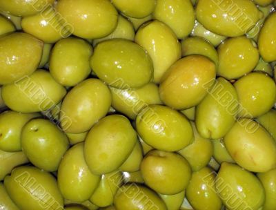 marinated olives