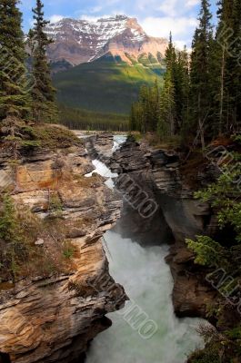 thresholds on rapid mountain river