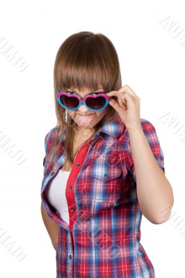 Portrait beautiful girl in sunglasseses shows 