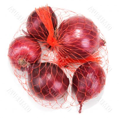 Red onion in packing from red net