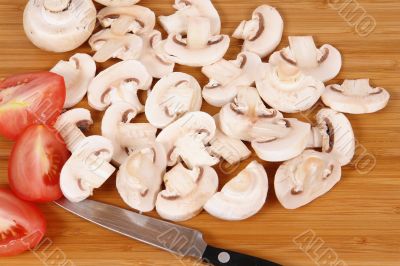 mushrooms on chopping board