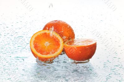 orange in water