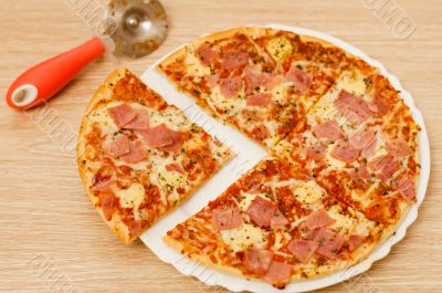 Appetizing pizza with ham