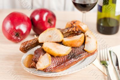 Roast goose with apple