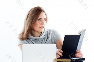 A young girl student