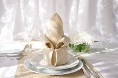 Napkin `hat with lapel`