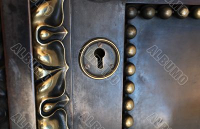 Keyhole     